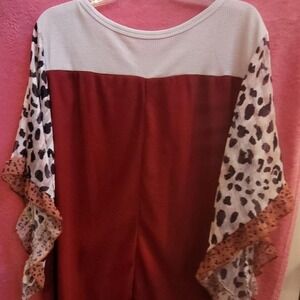 Plus SZ cream and maroon waffle weave body with sheer leopard print sleeves